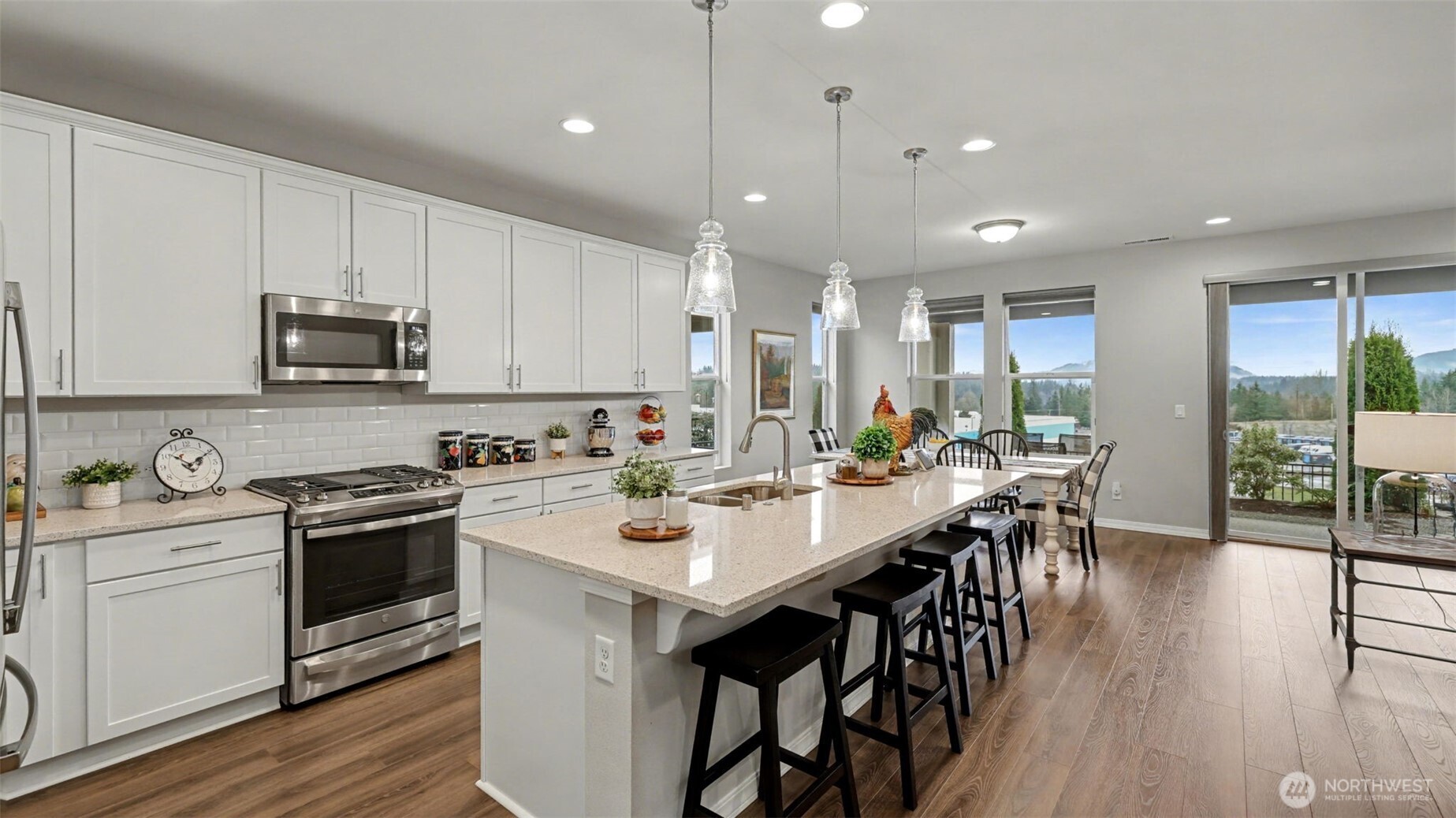 22606 SE 237th Street , Maple Valley, WA 98038