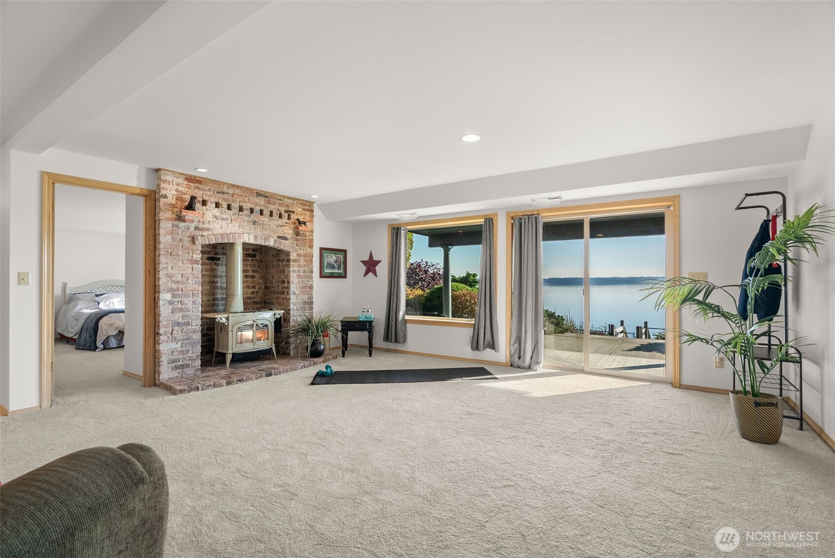 212 Tala Shore Drive , Port Ludlow, WA 98365