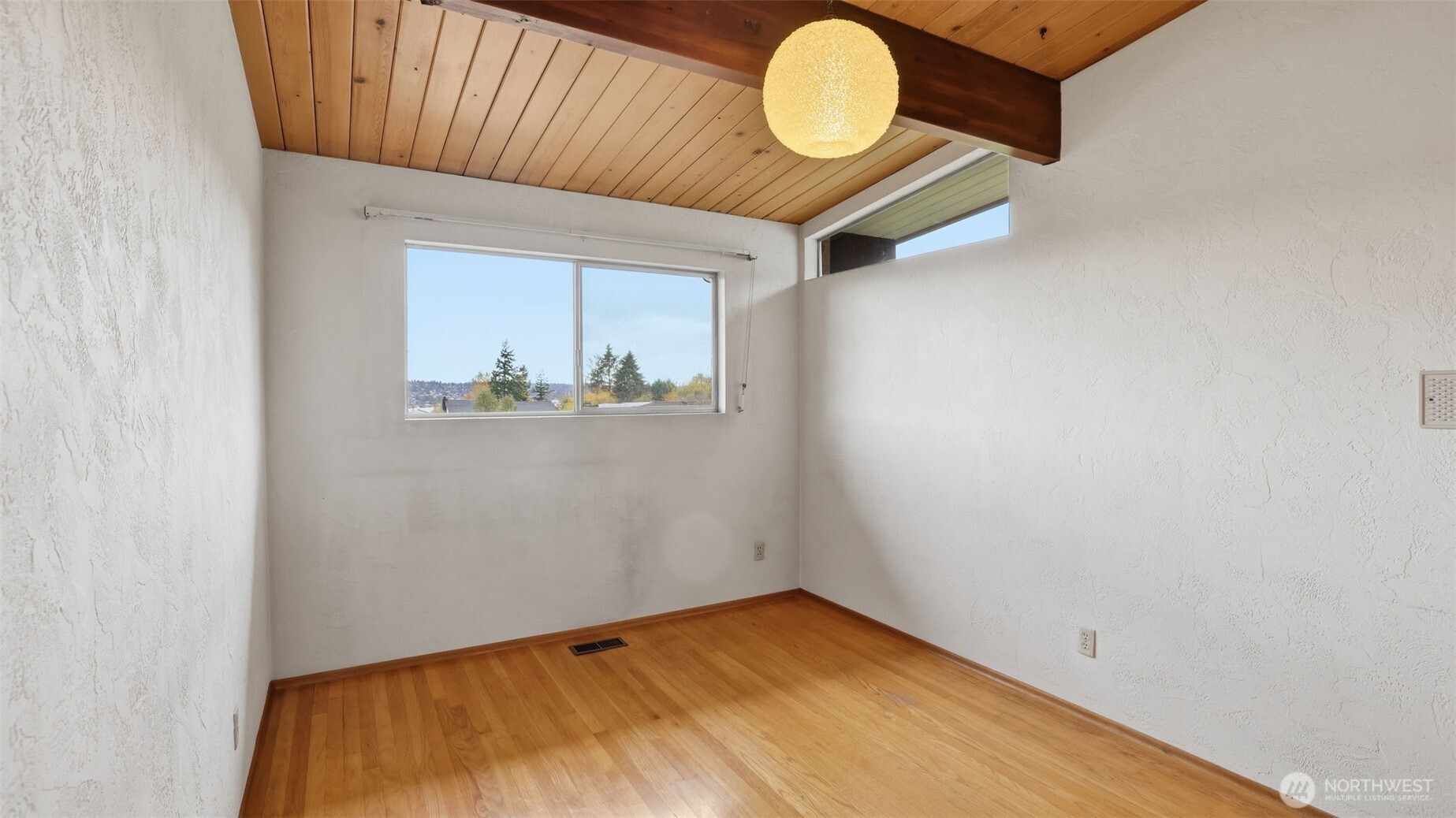 1401 Lincoln Avenue NE, Renton, WA 98056