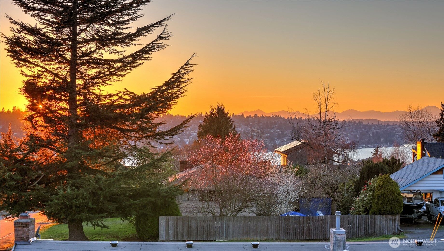 1401 Lincoln Avenue NE, Renton, WA 98056