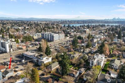 940 N 89th Street , Seattle, WA 98103 - Photo 24