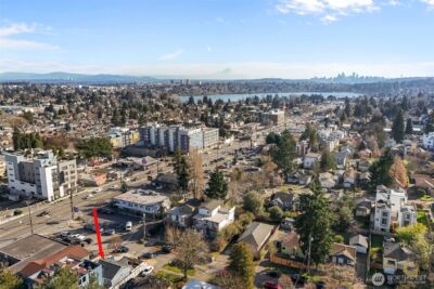 940 N 89th Street , Seattle, WA 98103 - Photo 25