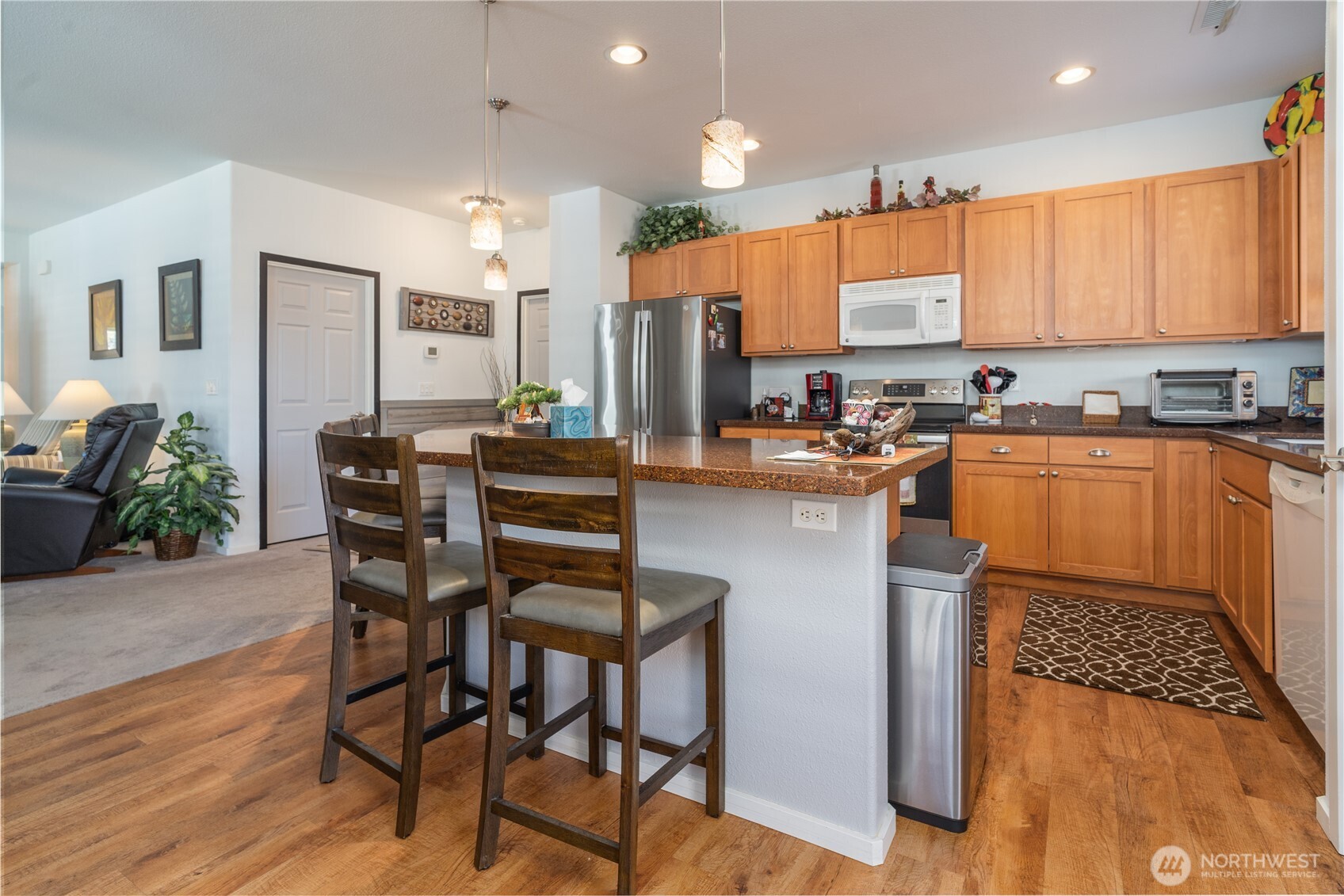 4957 Bend Drive NE, Lacey, WA 98516