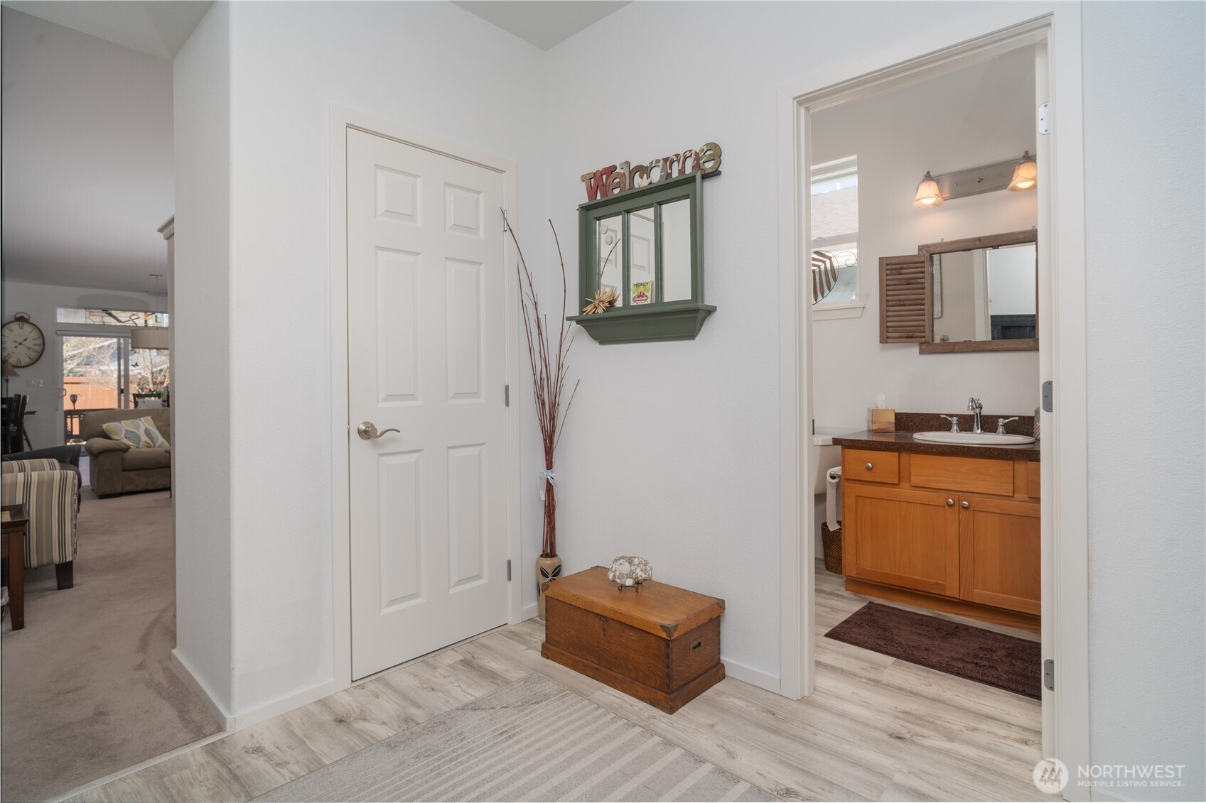 4957 Bend Drive NE, Lacey, WA 98516