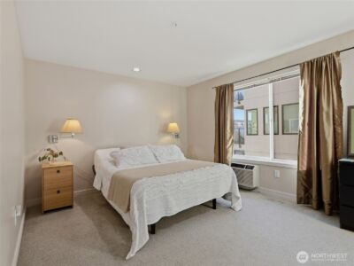 601 W Mercer Place #301, Seattle, WA 98119 - Photo 25