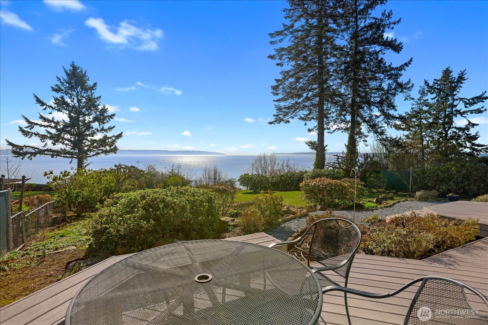 1128 Potlatch Beach Road , Marysville, WA 98271