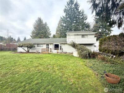105 Timberline Drive , Castle Rock, WA 98611