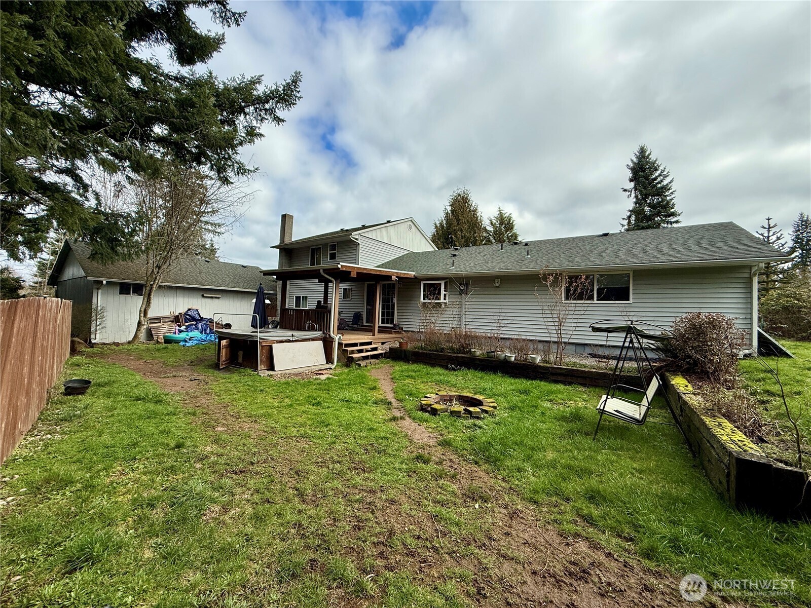 105 Timberline Drive , Castle Rock, WA 98611