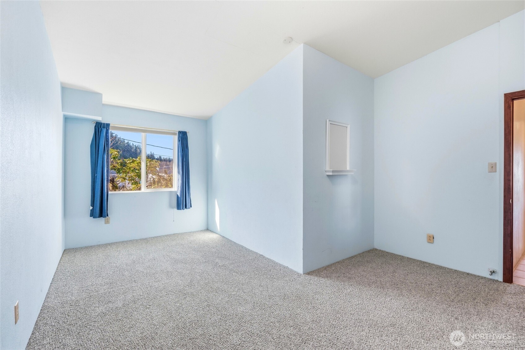 903 Port Susan Terrace Road , Camano Island, WA 98282