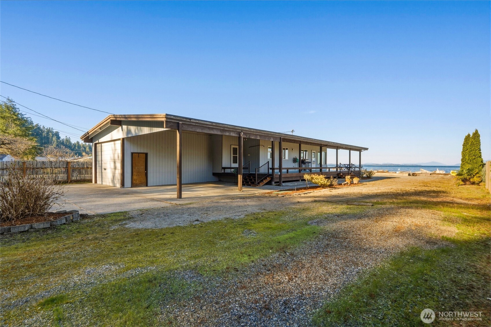 903 Port Susan Terrace Road , Camano Island, WA 98282