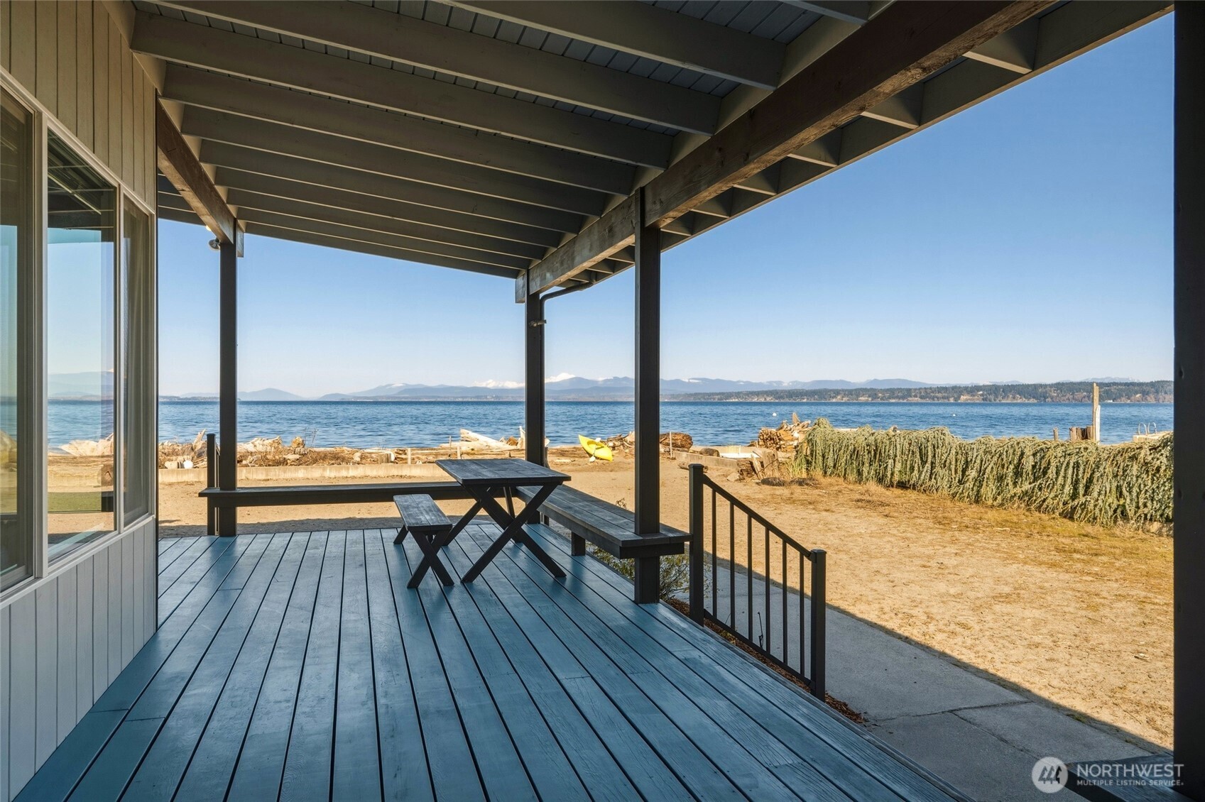 903 Port Susan Terrace Road , Camano Island, WA 98282