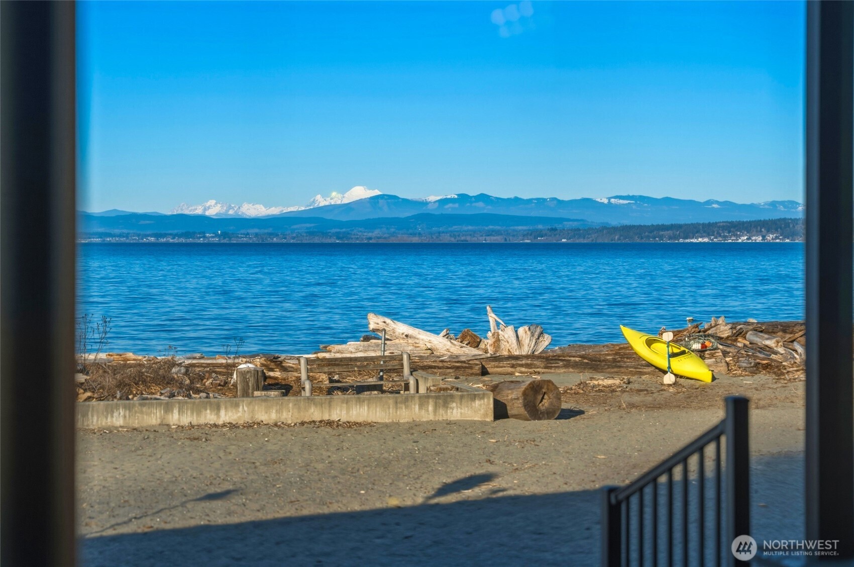 903 Port Susan Terrace Road , Camano Island, WA 98282