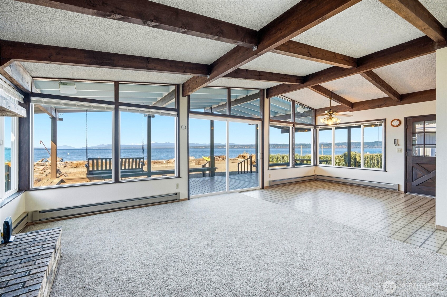 903 Port Susan Terrace Road , Camano Island, WA 98282