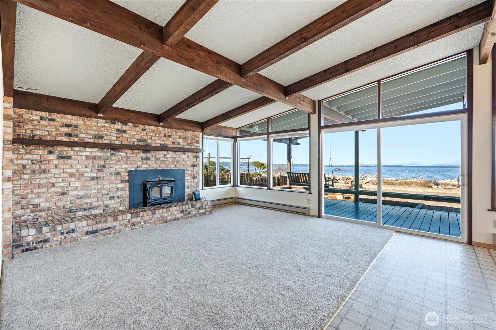 903 Port Susan Terrace Road , Camano Island, WA 98282