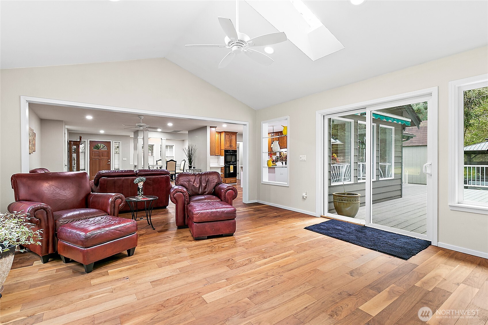 1510 199th Avenue E, Lake Tapps, WA 98391