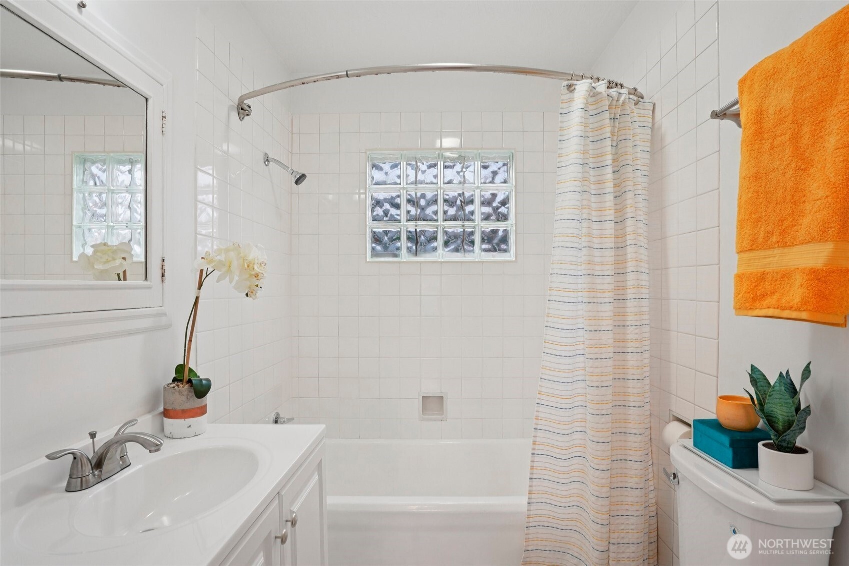 2922 S 54th Street , Tacoma, WA 98409