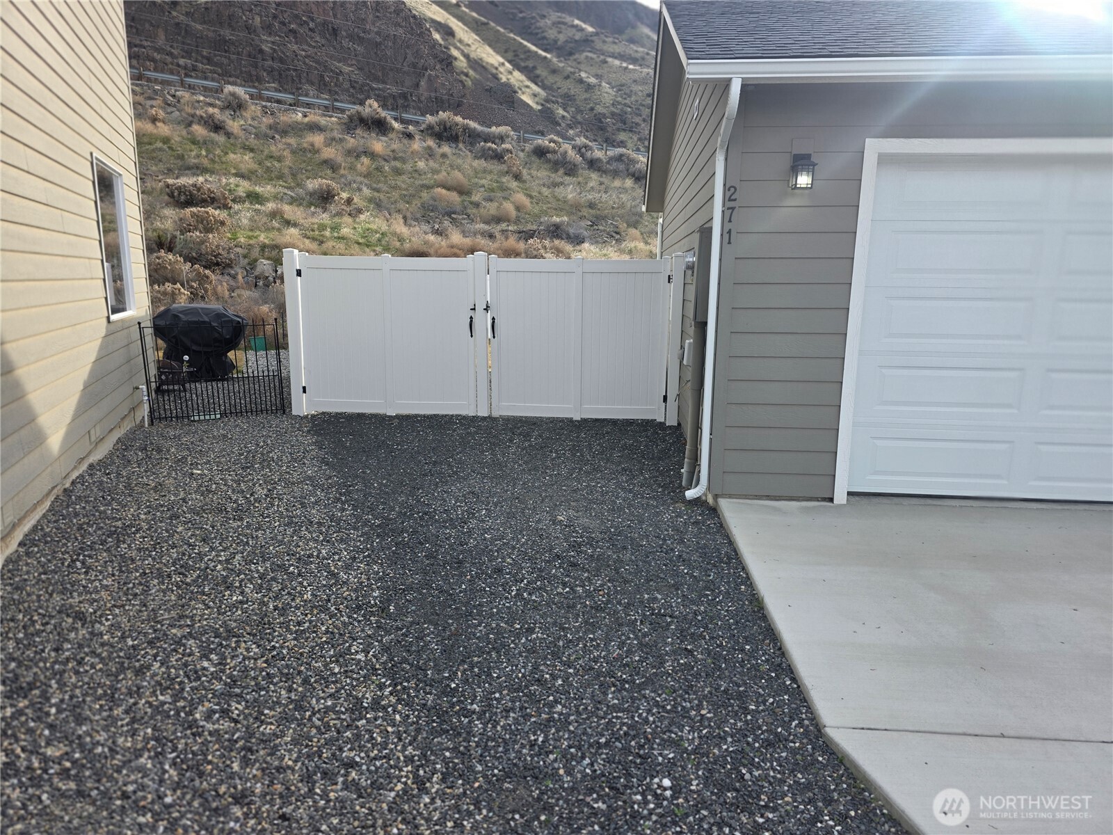 271 George Loop , Rock Island, WA 98850