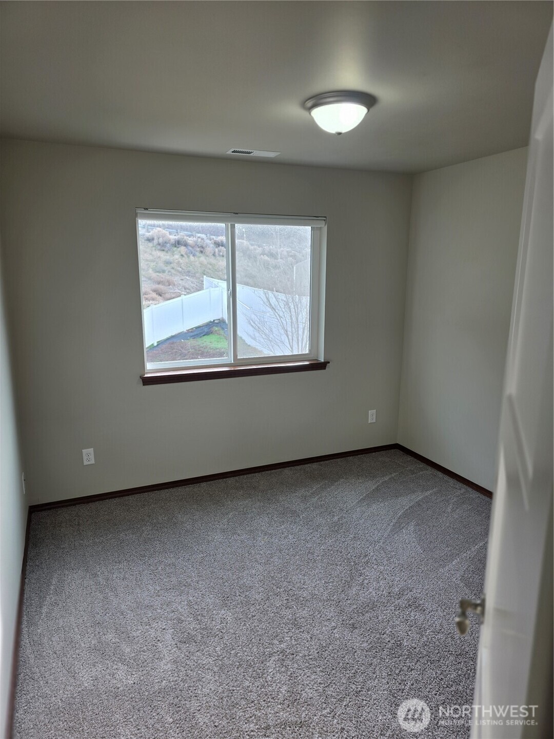 271 George Loop , Rock Island, WA 98850