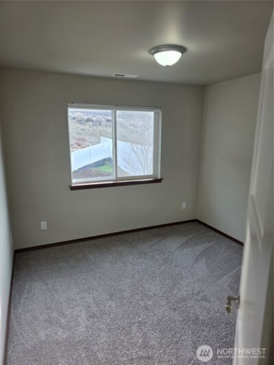 271 George Loop , Rock Island, WA 98850 - Photo 13