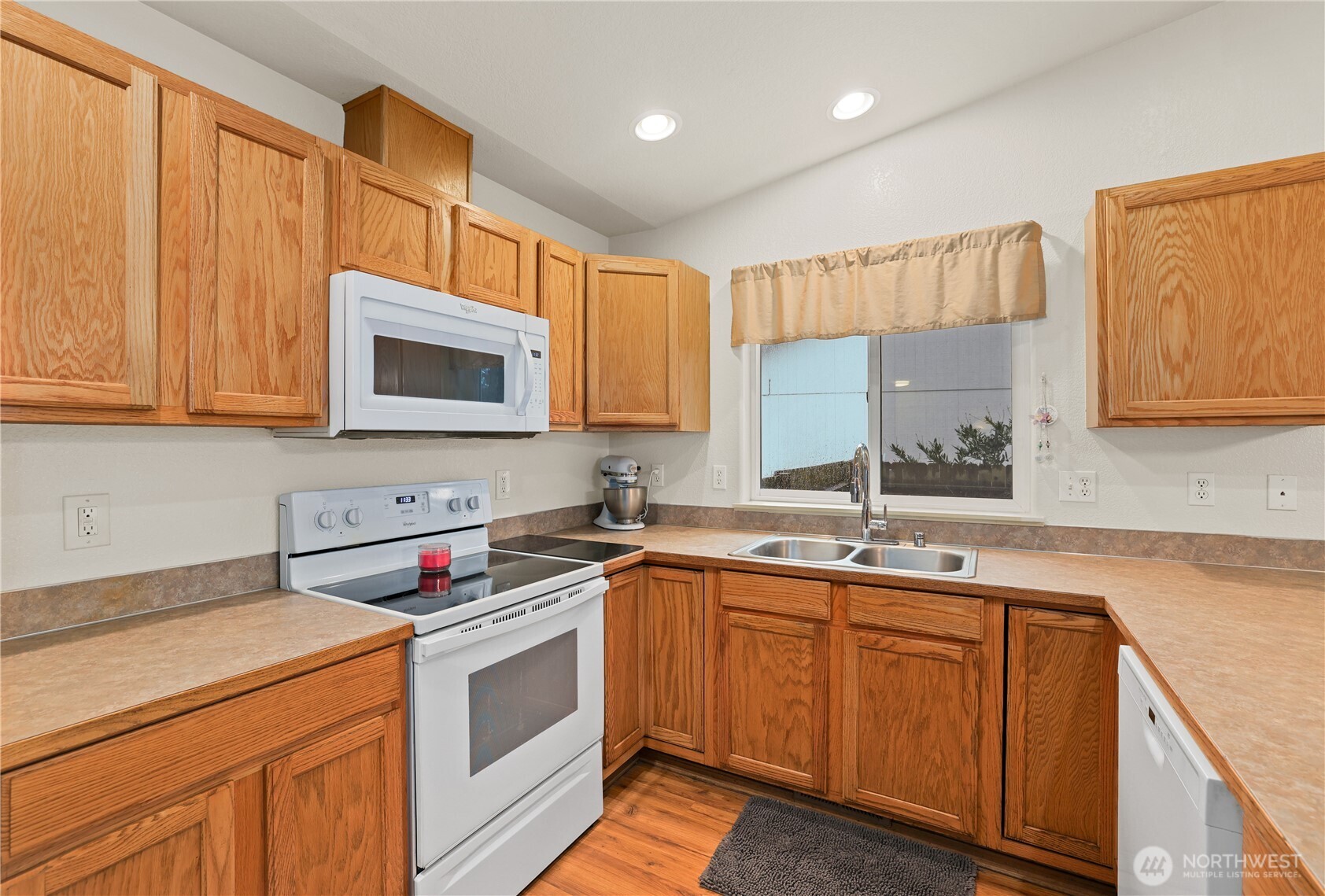 22419 Bluewater Drive SE, Yelm, WA 98597