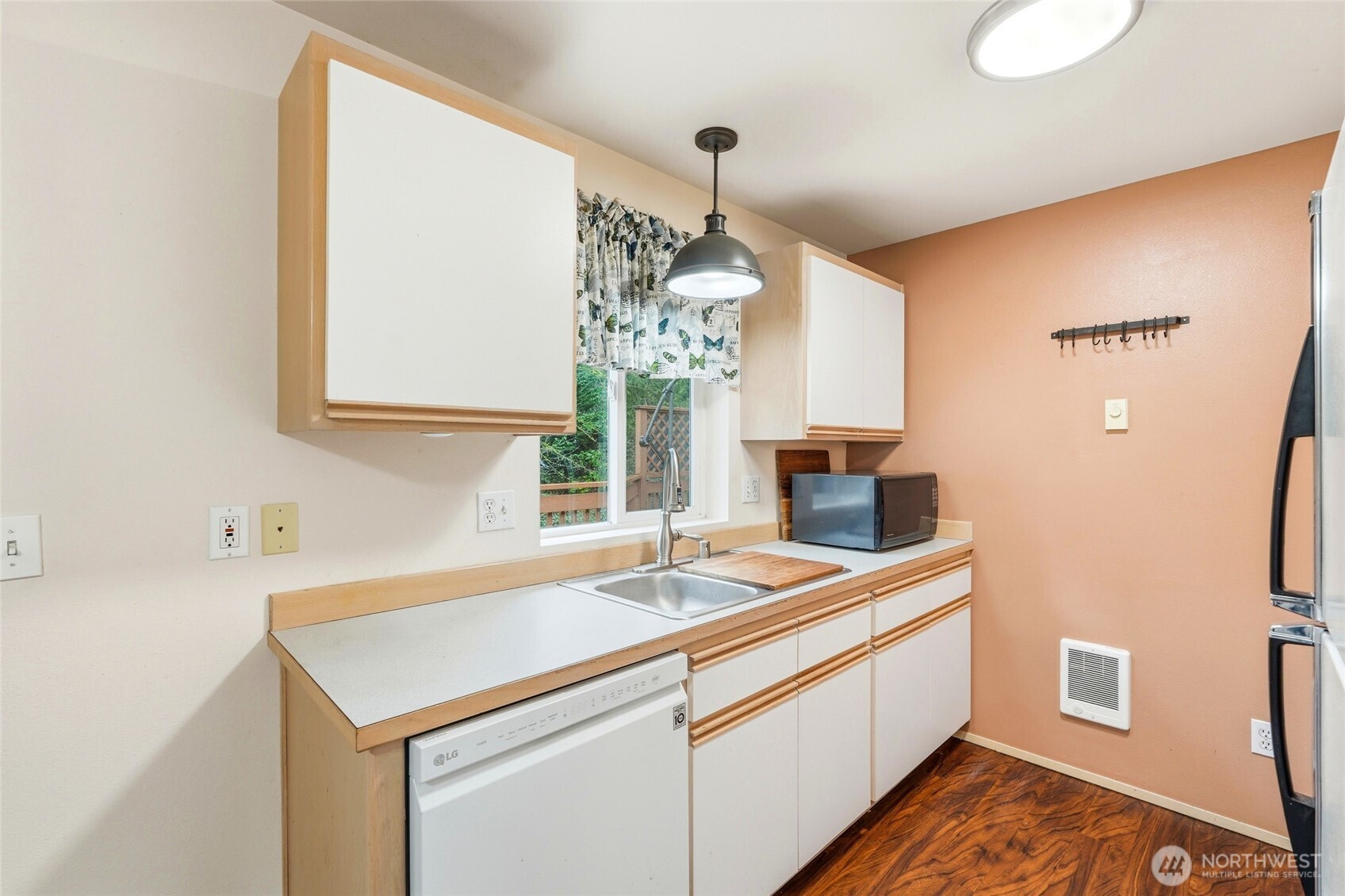 44525 Pine Road , Gold Bar, WA 98251