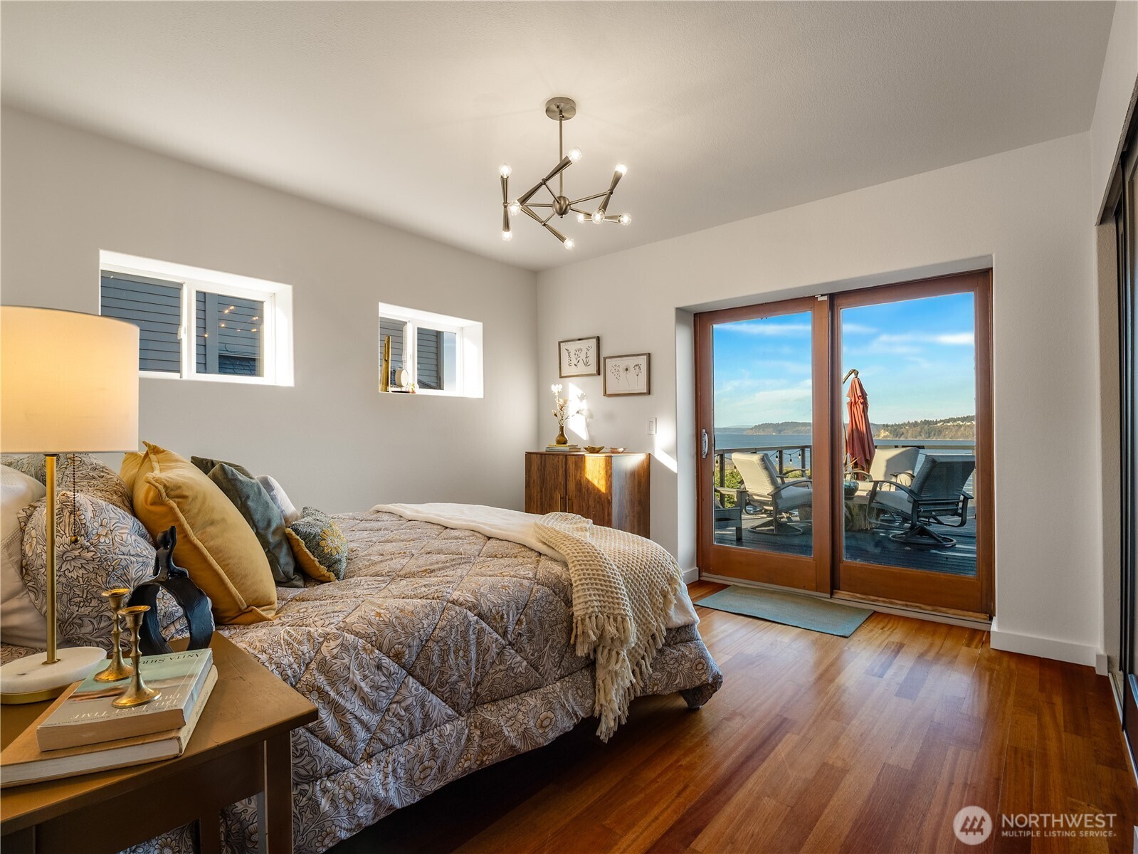 3617 Soundview Drive W, University Place, WA 98466