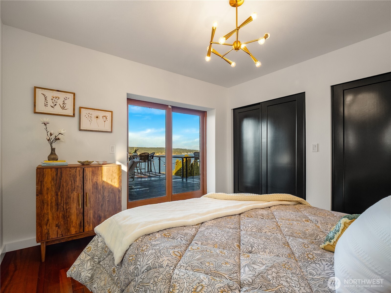 3617 Soundview Drive W, University Place, WA 98466