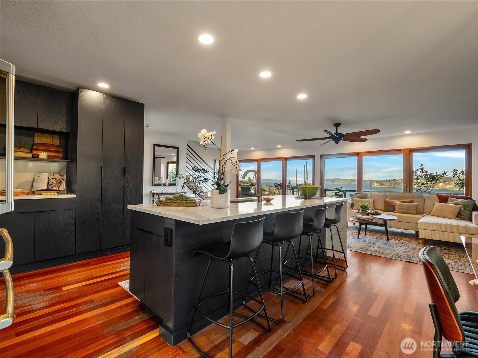 3617 Soundview Drive W, University Place, WA 98466