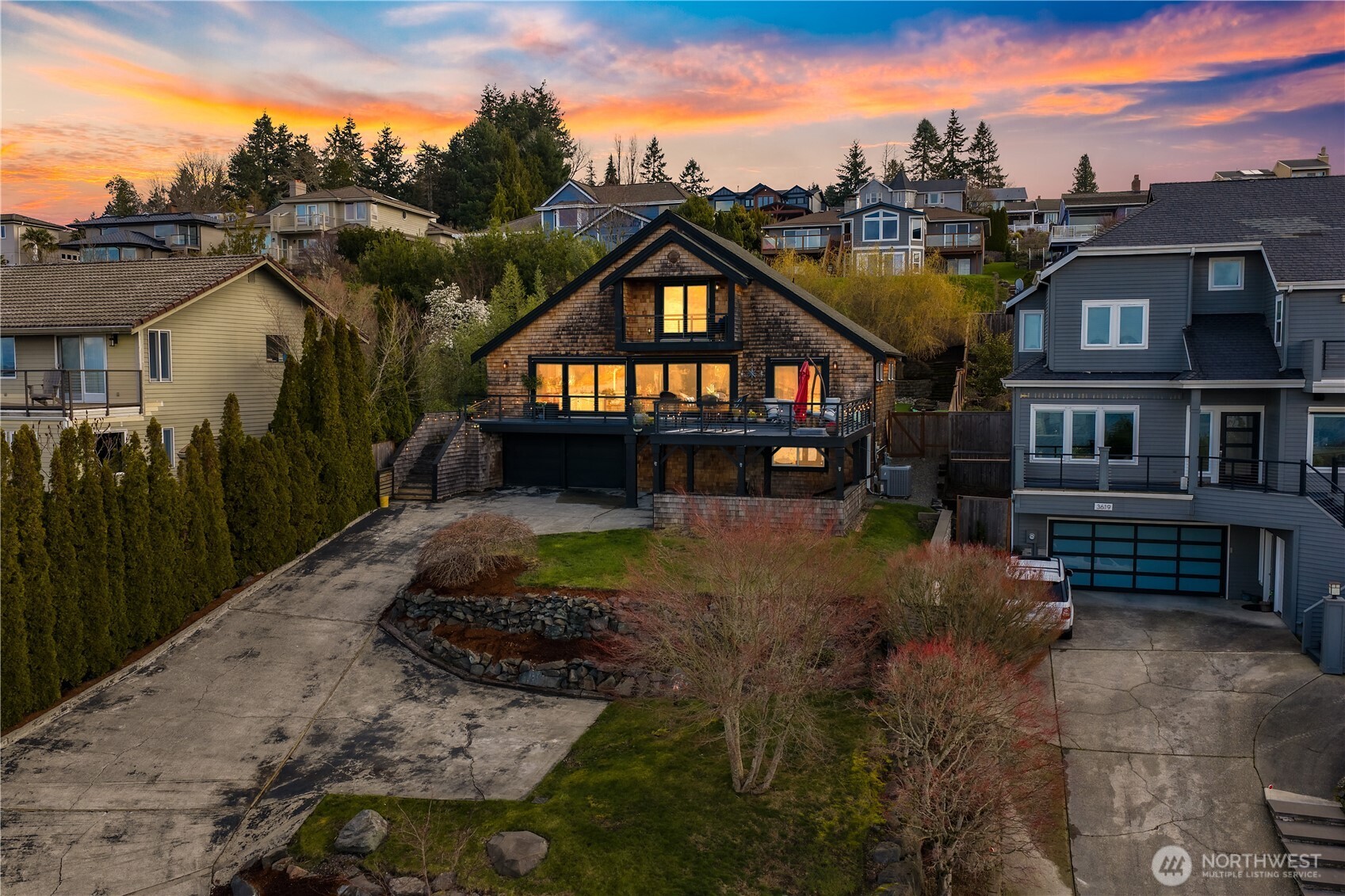 3617 Soundview Drive W, University Place, WA 98466