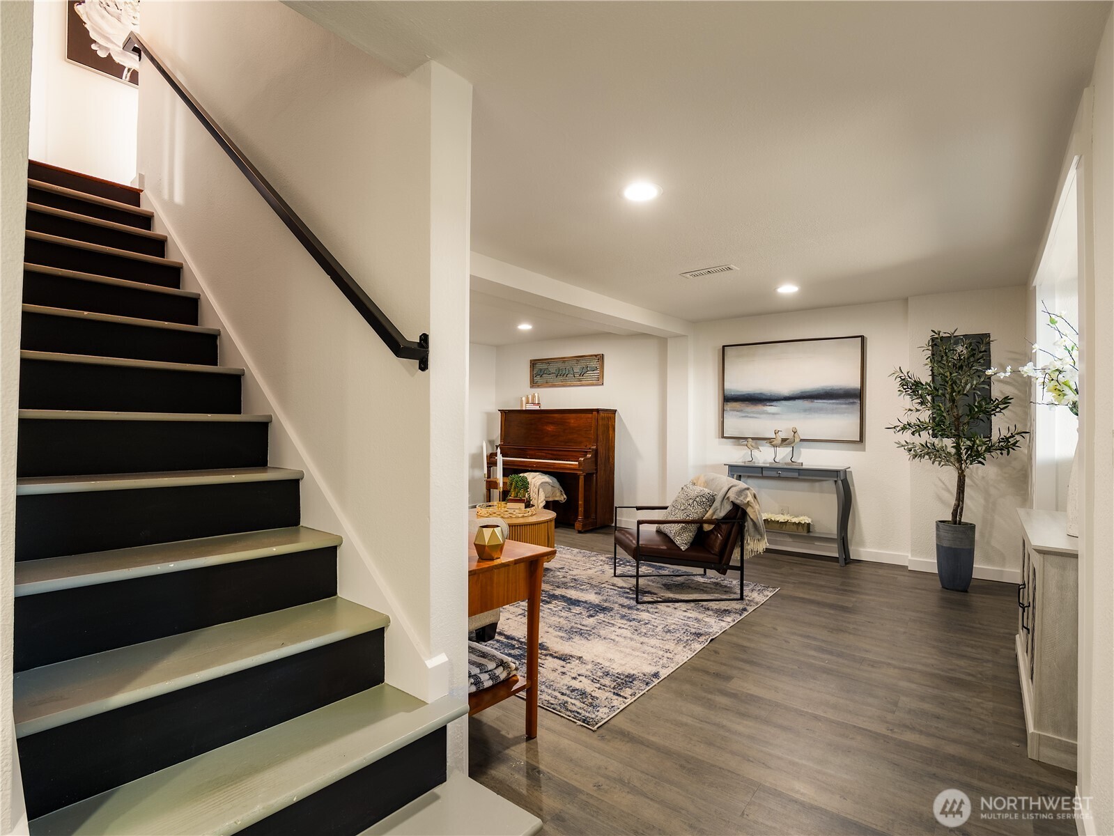 3617 Soundview Drive W, University Place, WA 98466