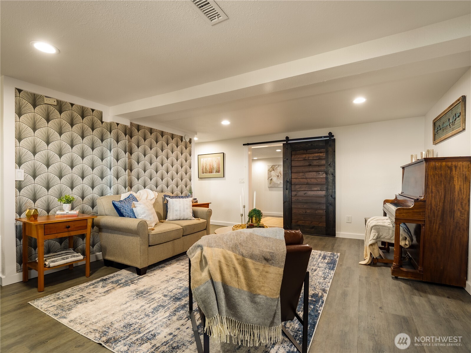 3617 Soundview Drive W, University Place, WA 98466