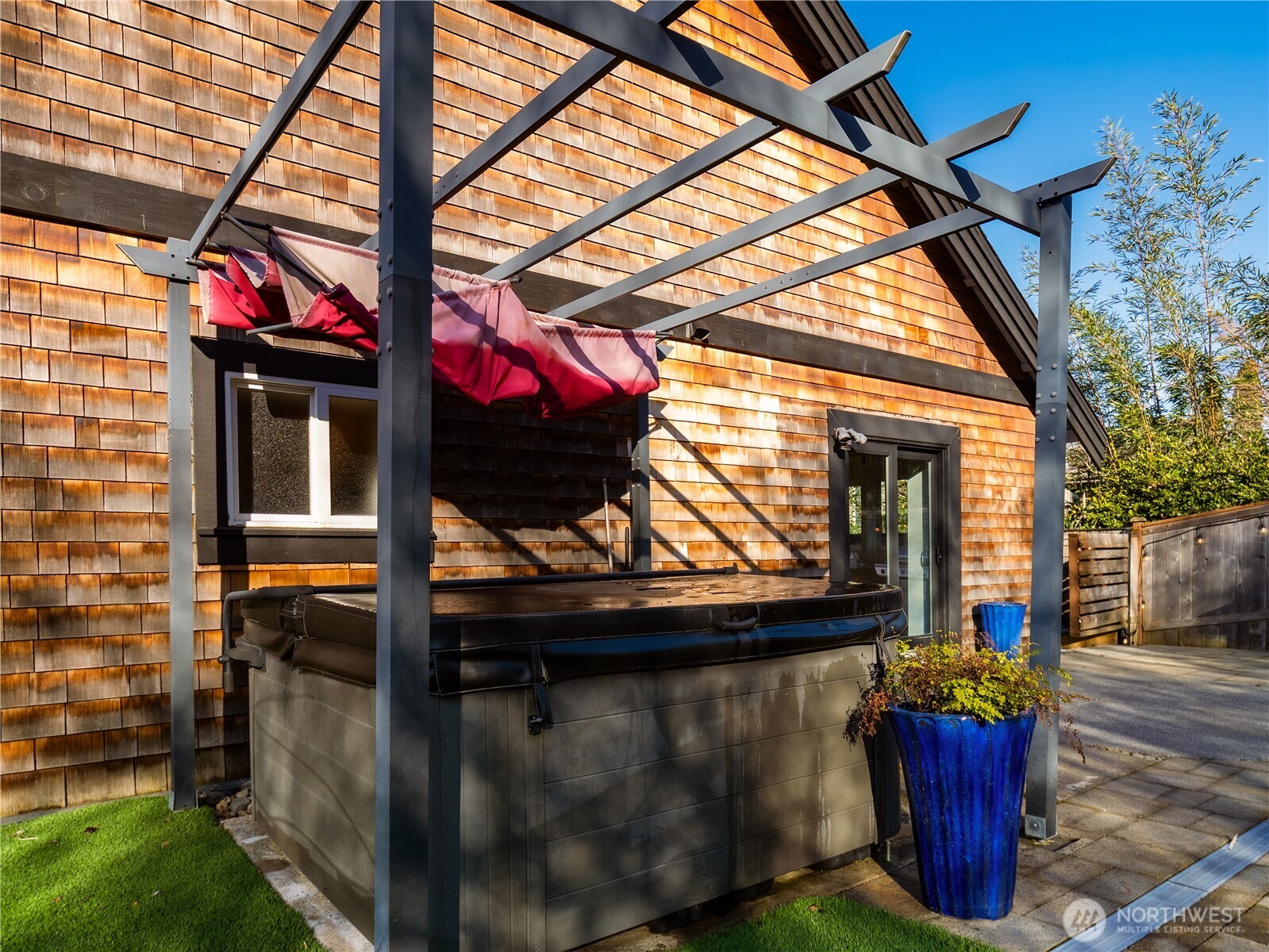 3617 Soundview Drive W, University Place, WA 98466