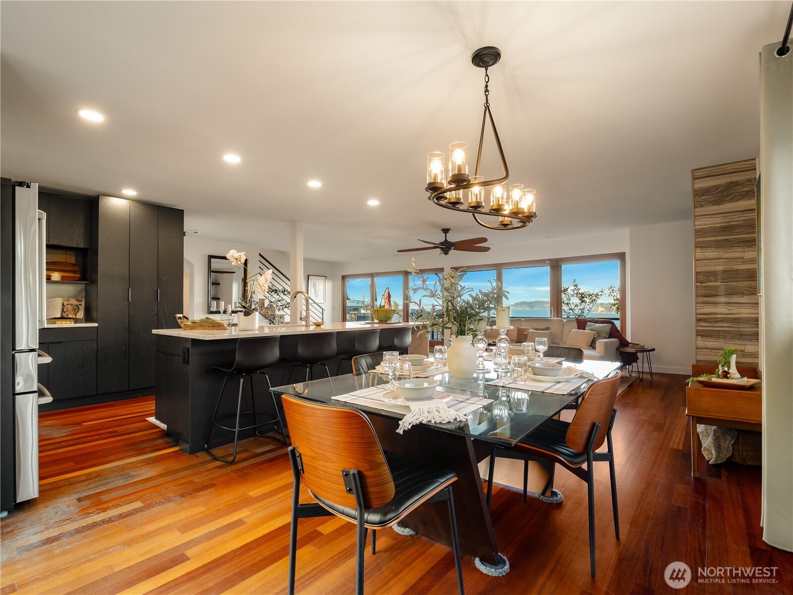 3617 Soundview Drive W, University Place, WA 98466