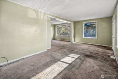 946 N 86th Street , Seattle, WA 98103 - Photo 11