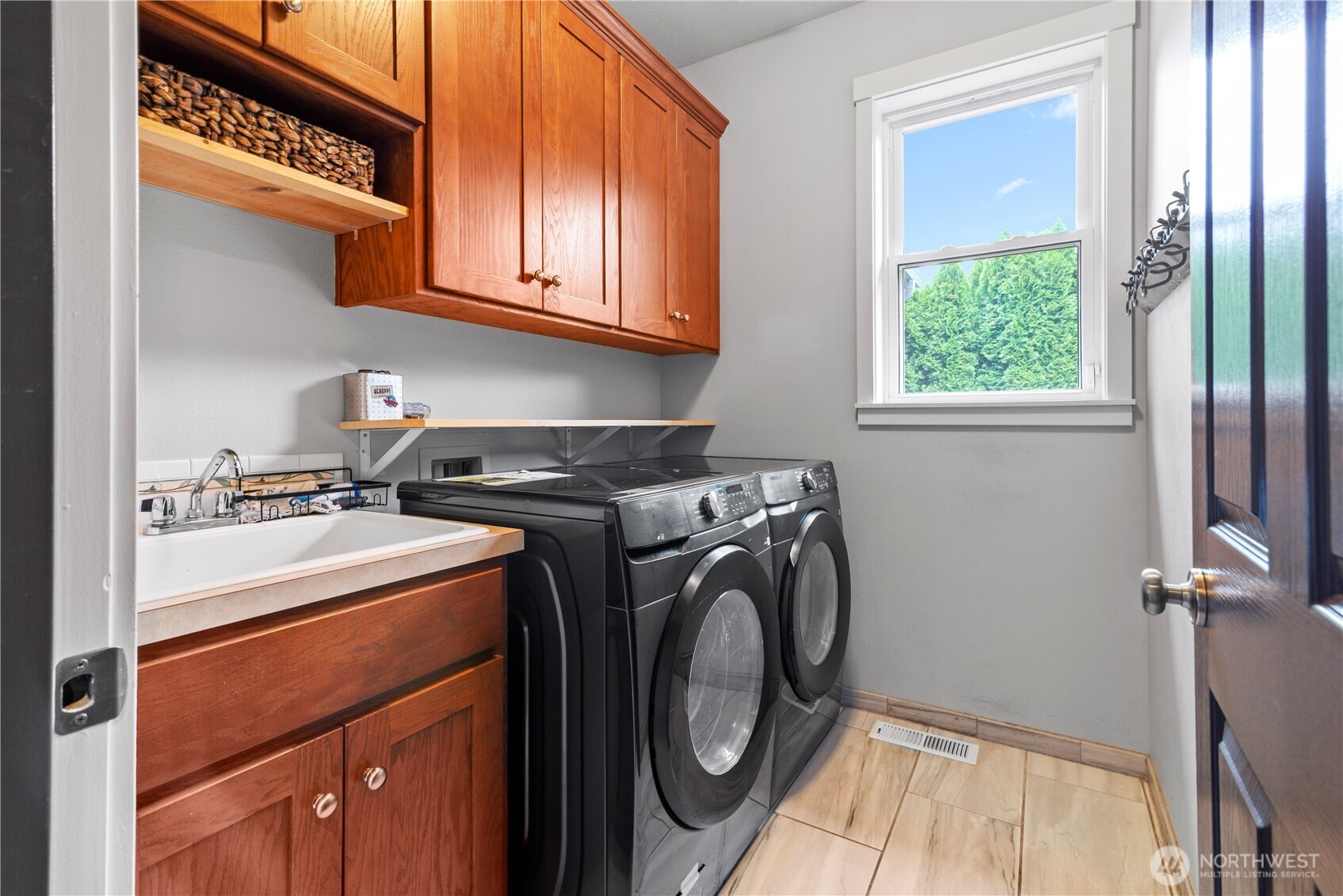 850 Waters Watch Road , Kalama, WA 98625