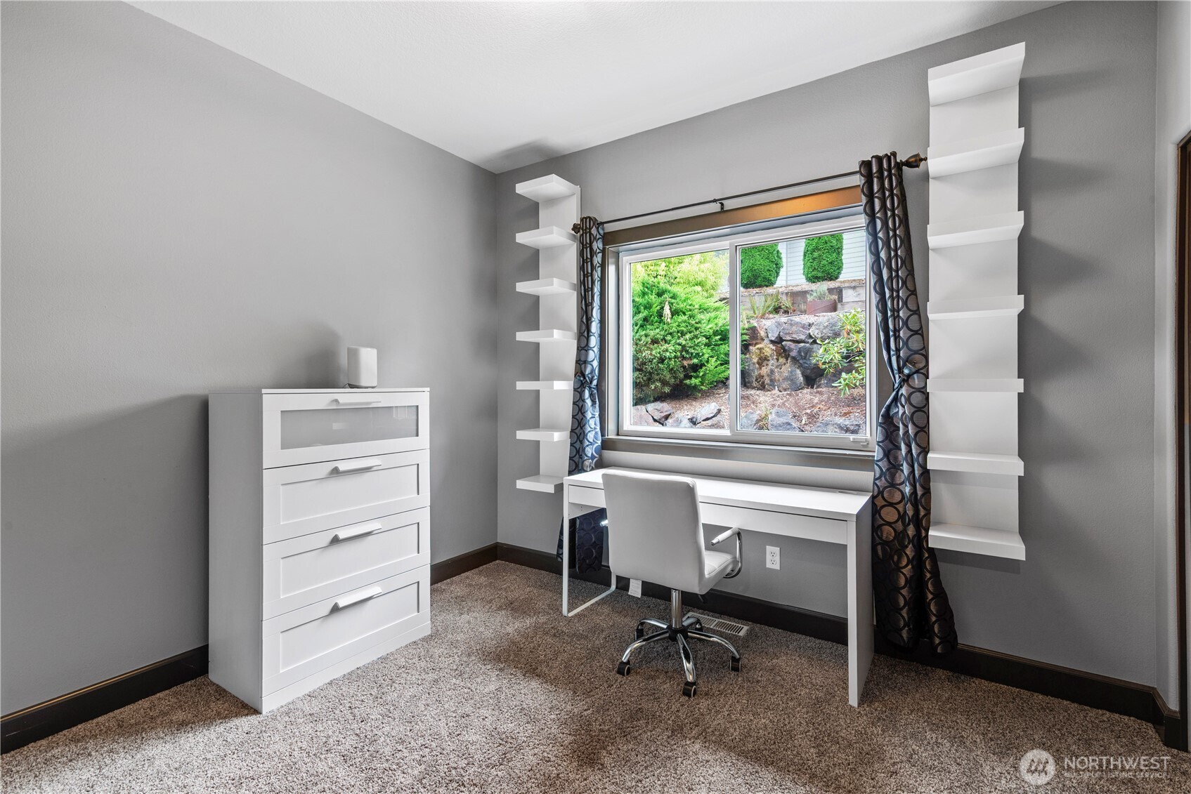 850 Waters Watch Road , Kalama, WA 98625