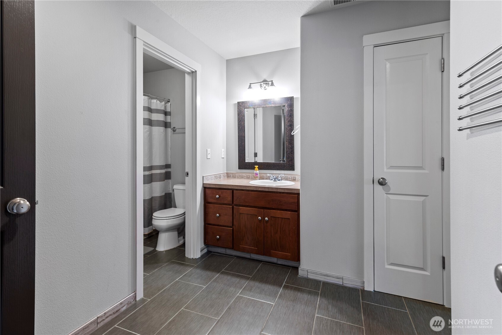 850 Waters Watch Road , Kalama, WA 98625