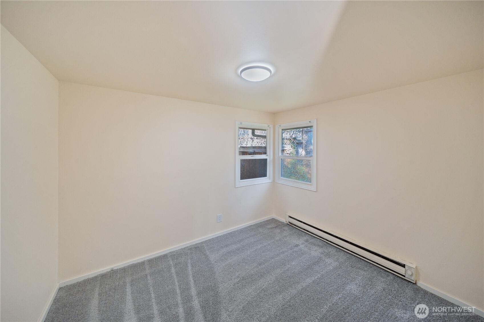 18804 10th Avenue NE, Shoreline, WA 98155