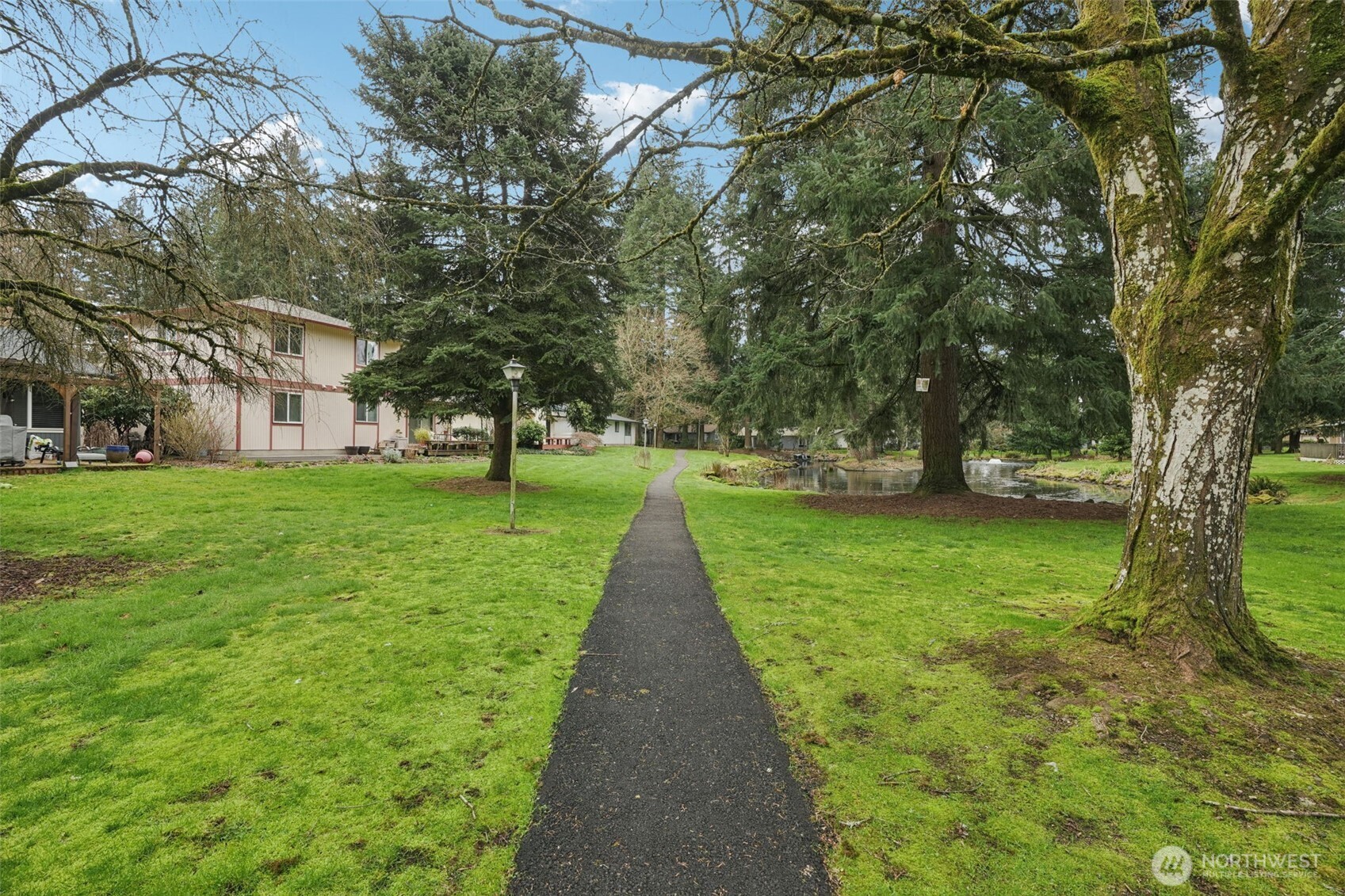 12804 NE 8th Place , Vancouver, WA 98684