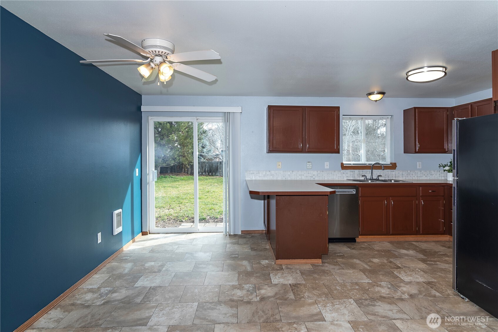 1704 Iowa Street , Ellensburg, WA 98926