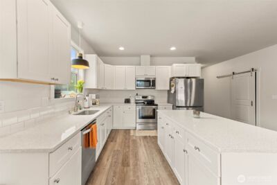 817 B Street , Vader, WA 98593 - Photo 6