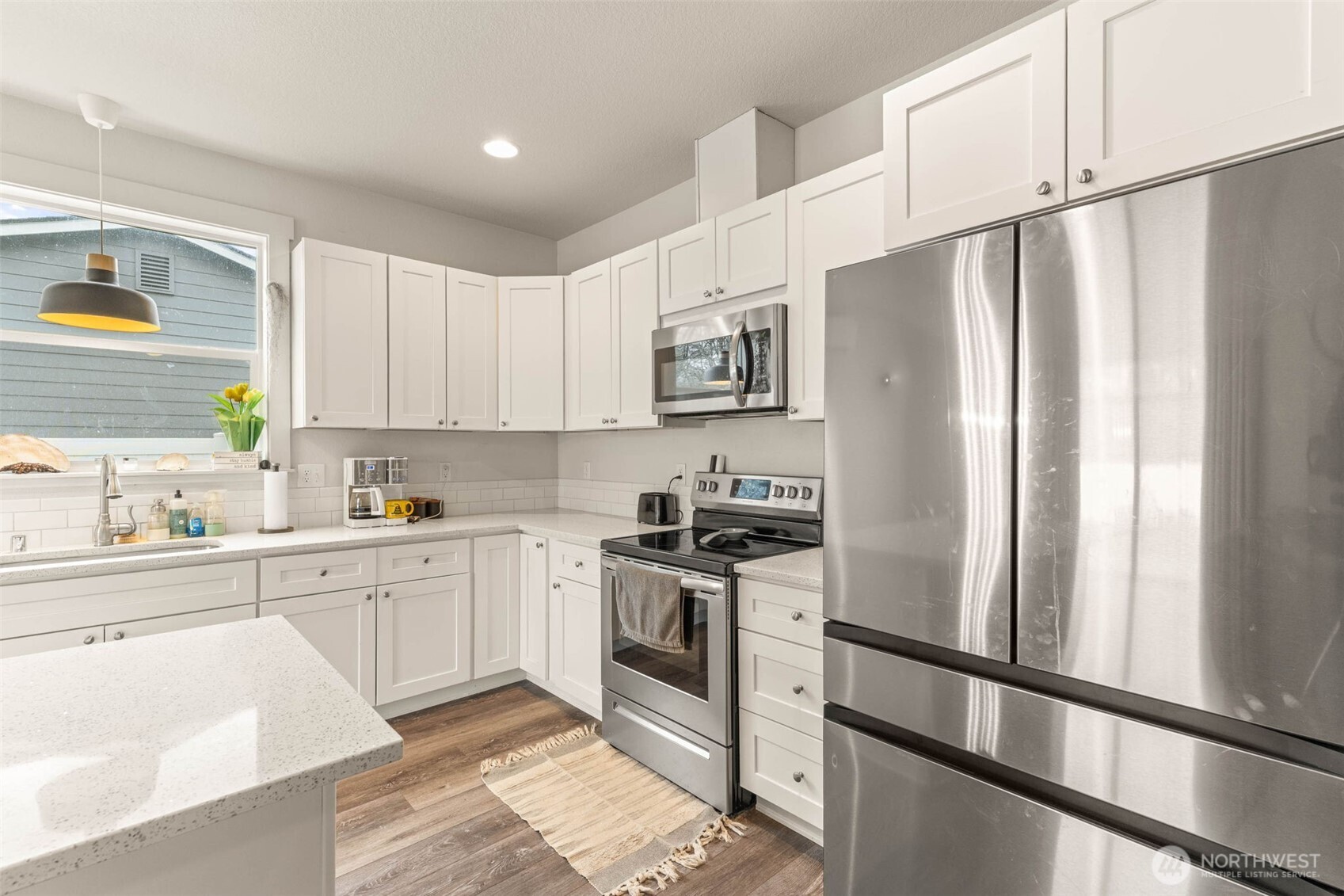 817 B Street , Vader, WA 98593