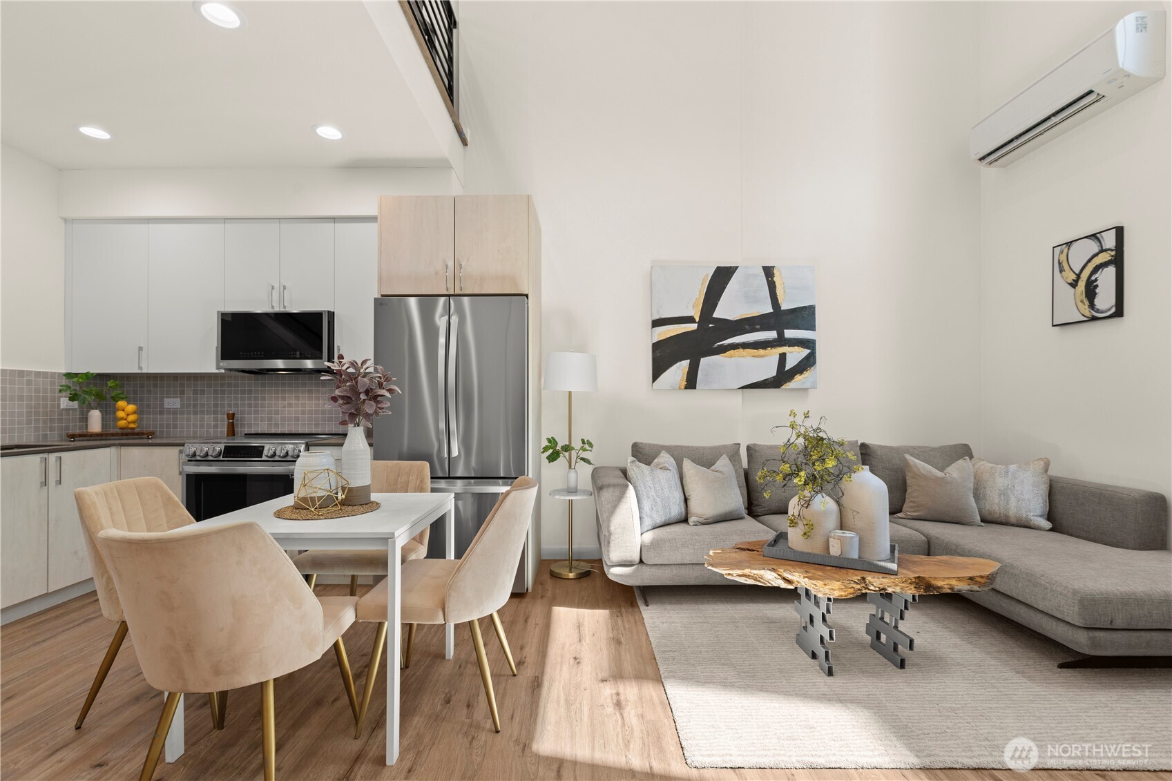 9518 Interlake Avenue N, Seattle, WA 98103