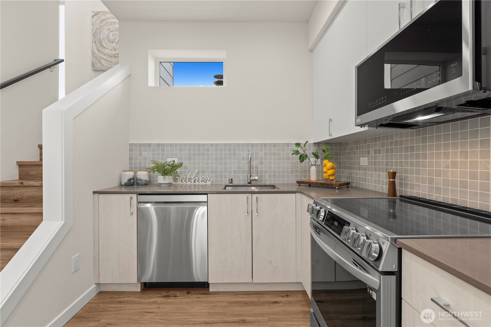 9518 Interlake Avenue N, Seattle, WA 98103