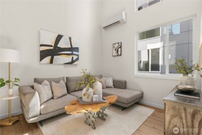 9518 Interlake Avenue N, Seattle, WA 98103 - Photo 20