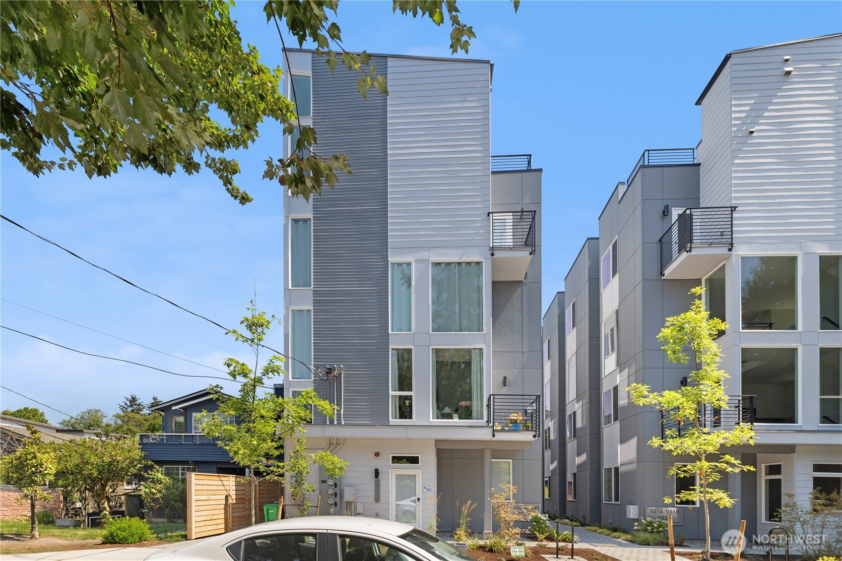 9518 Interlake Avenue N, Seattle, WA 98103