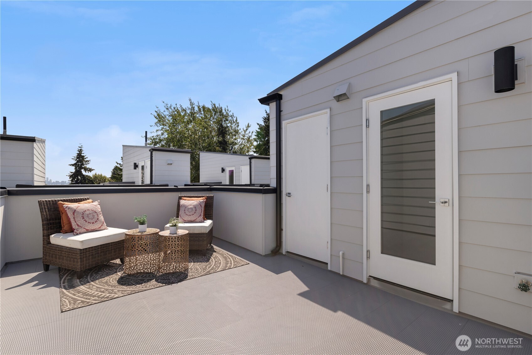 9518 Interlake Avenue N, Seattle, WA 98103