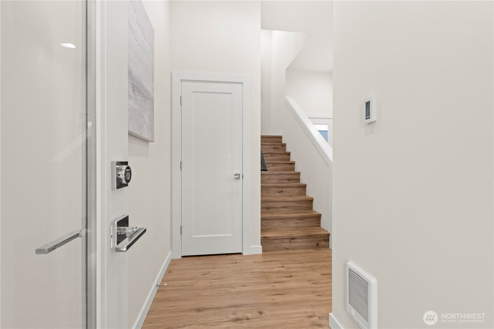 9518 Interlake Avenue N, Seattle, WA 98103