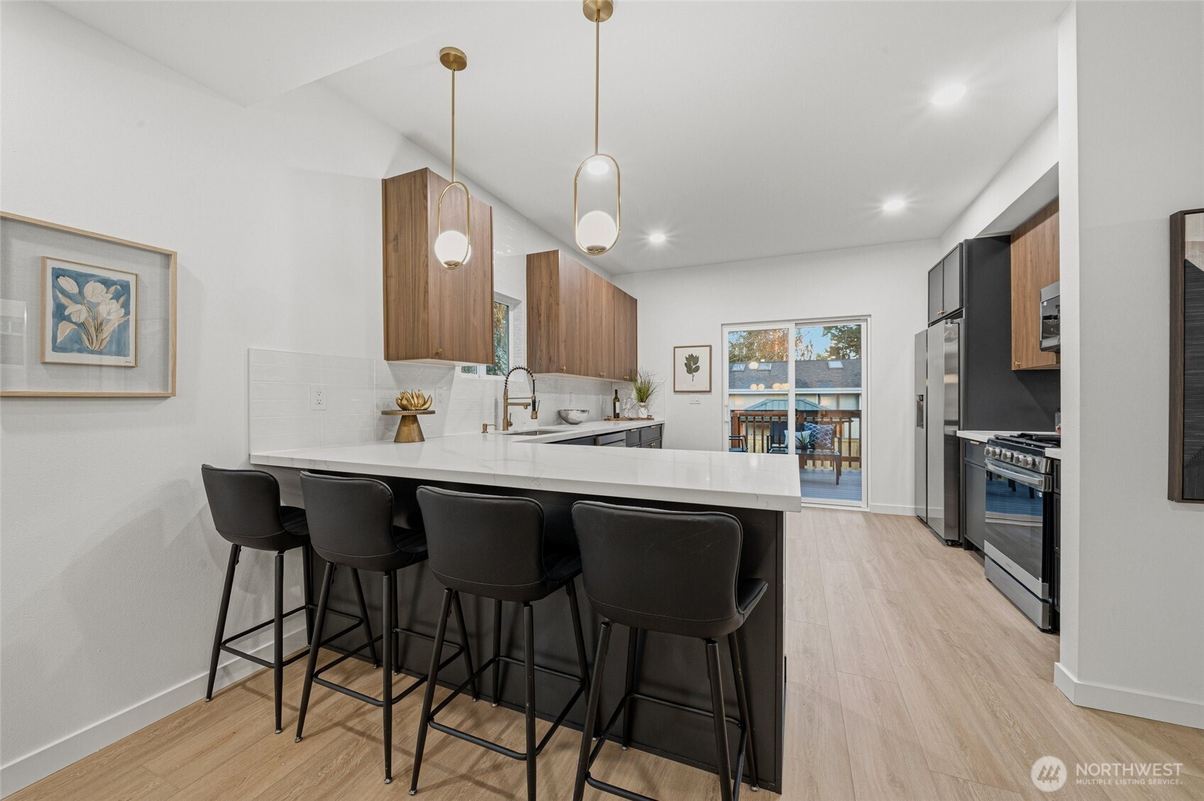 3708 Schmitz Avenue SW, Seattle, WA 98116