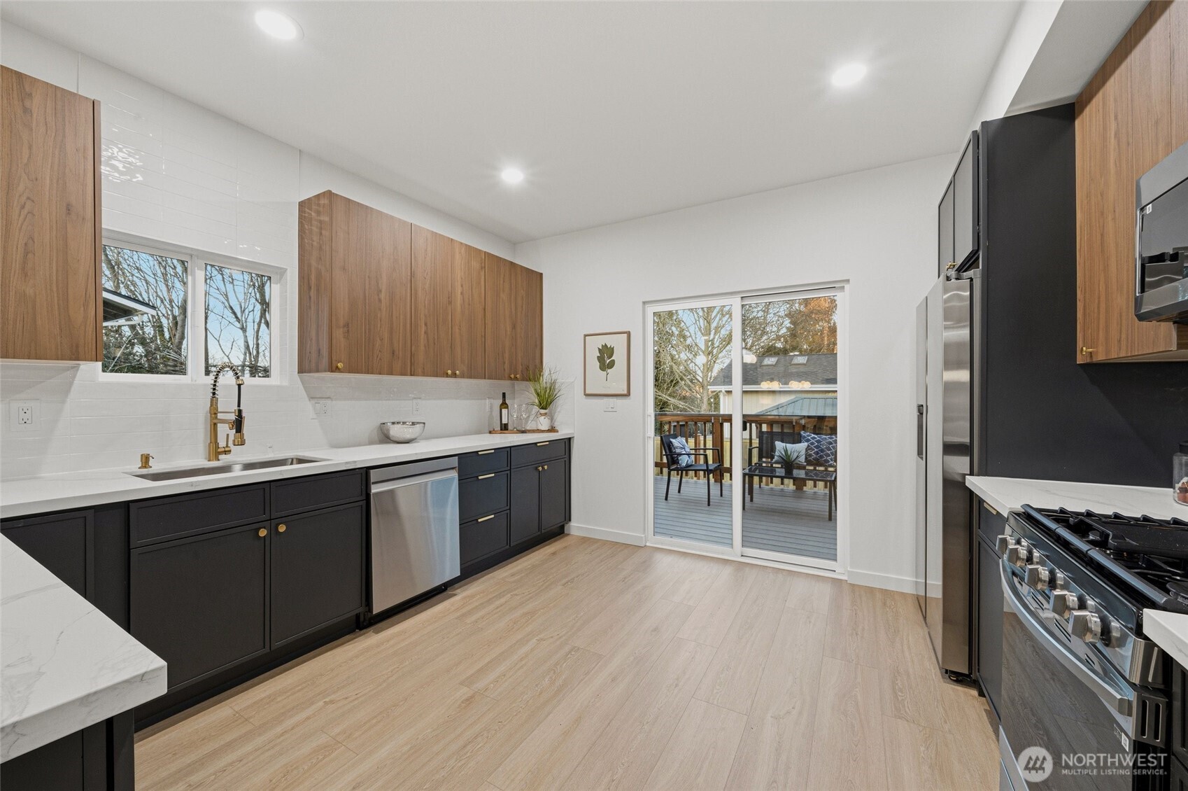 3708 Schmitz Avenue SW, Seattle, WA 98116